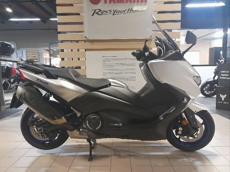 Yamaha T-Max 530 SX (2017 - 19) (2)