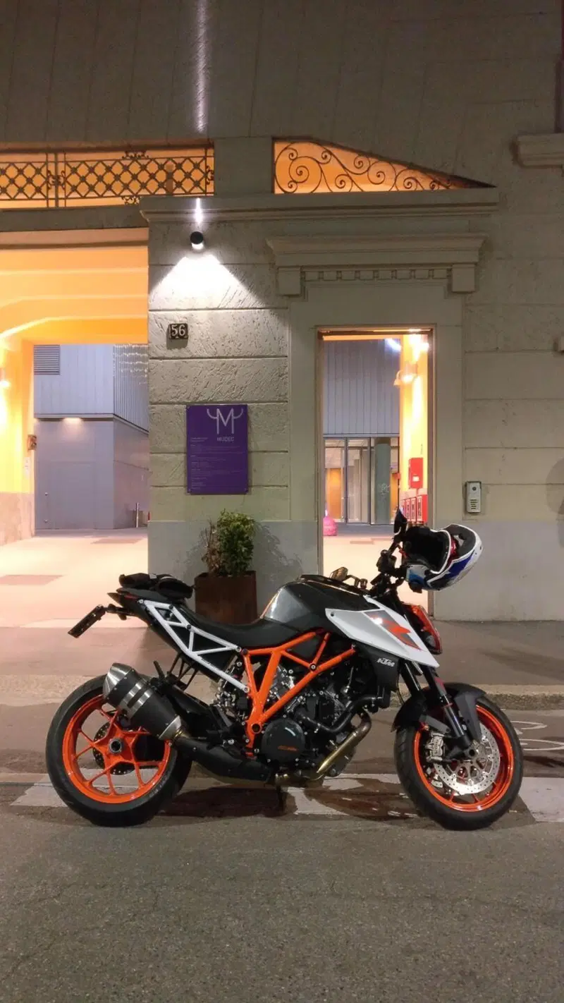 KTM 1290 Super Duke R ABS (2017 - 18) (5)