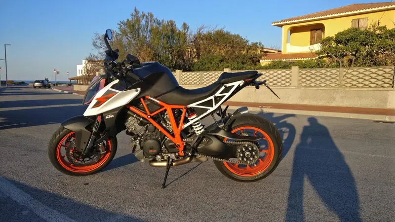 KTM 1290 Super Duke R ABS (2017 - 18) (6)