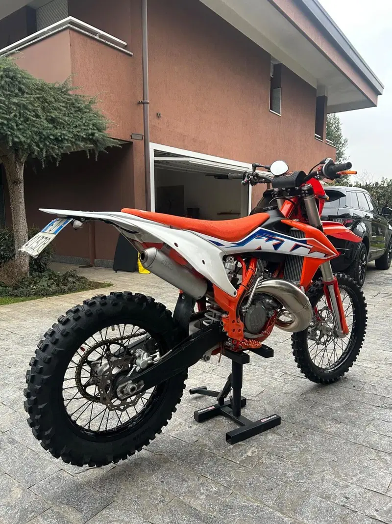 KTM 125 SX (2022) (6)