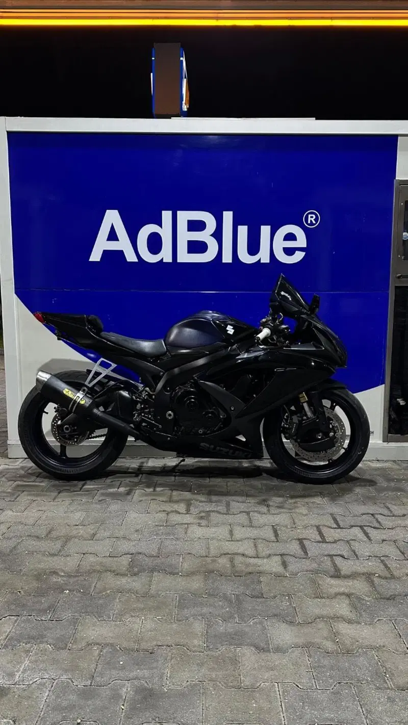 Suzuki GSX R 600 (2008 - 10) (5)