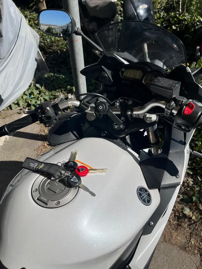 Yamaha XJ6 ABS (2008 - 15) (4)
