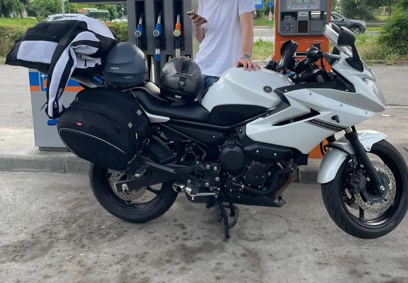 Yamaha XJ6 ABS (2008 - 15) (9)