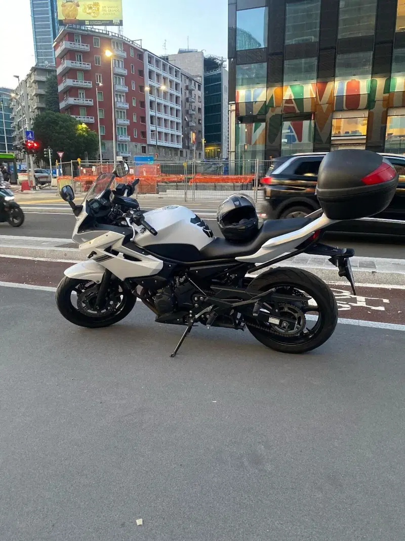 Yamaha XJ6 ABS (2008 - 15) (11)