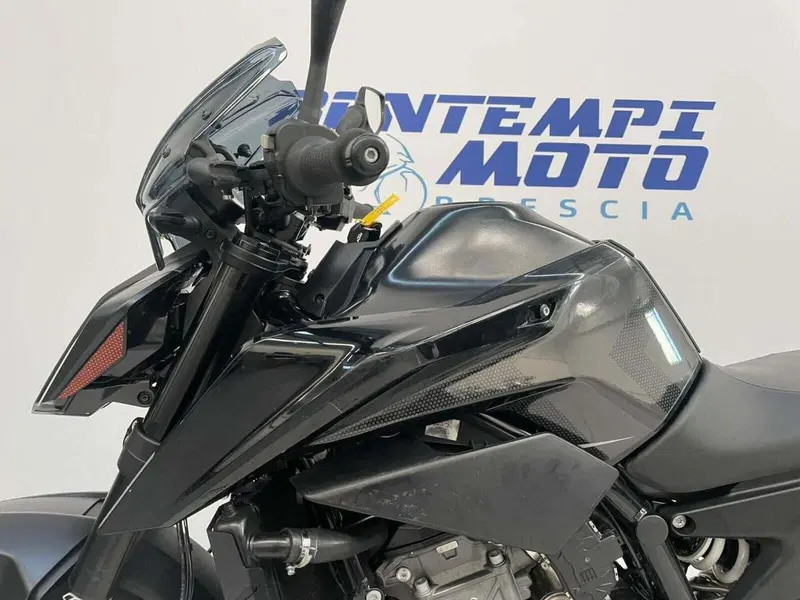 KTM 890 Duke (2021 - 23) (5)