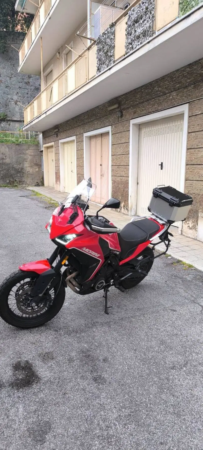 Moto Morini X-Cape 650 (2021 - 26) (3)