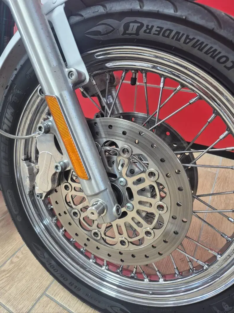 Harley-Davidson 1200 Low (2006 - 07) - XL 1200L (5)