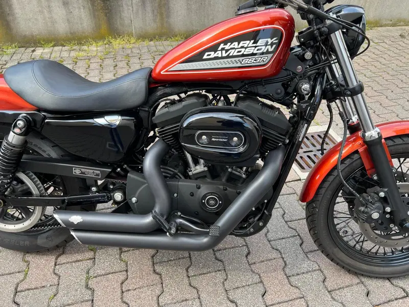 Harley-Davidson 883 R (2008 - 16) - XL 883R (3)