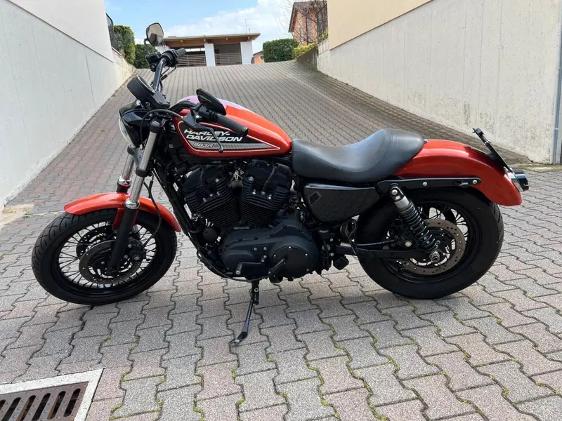 Harley-Davidson 883 R (2008 - 16) - XL 883R (4)