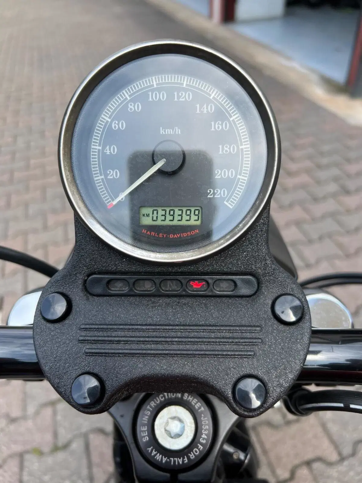 Harley-Davidson 883 R (2008 - 16) - XL 883R (5)