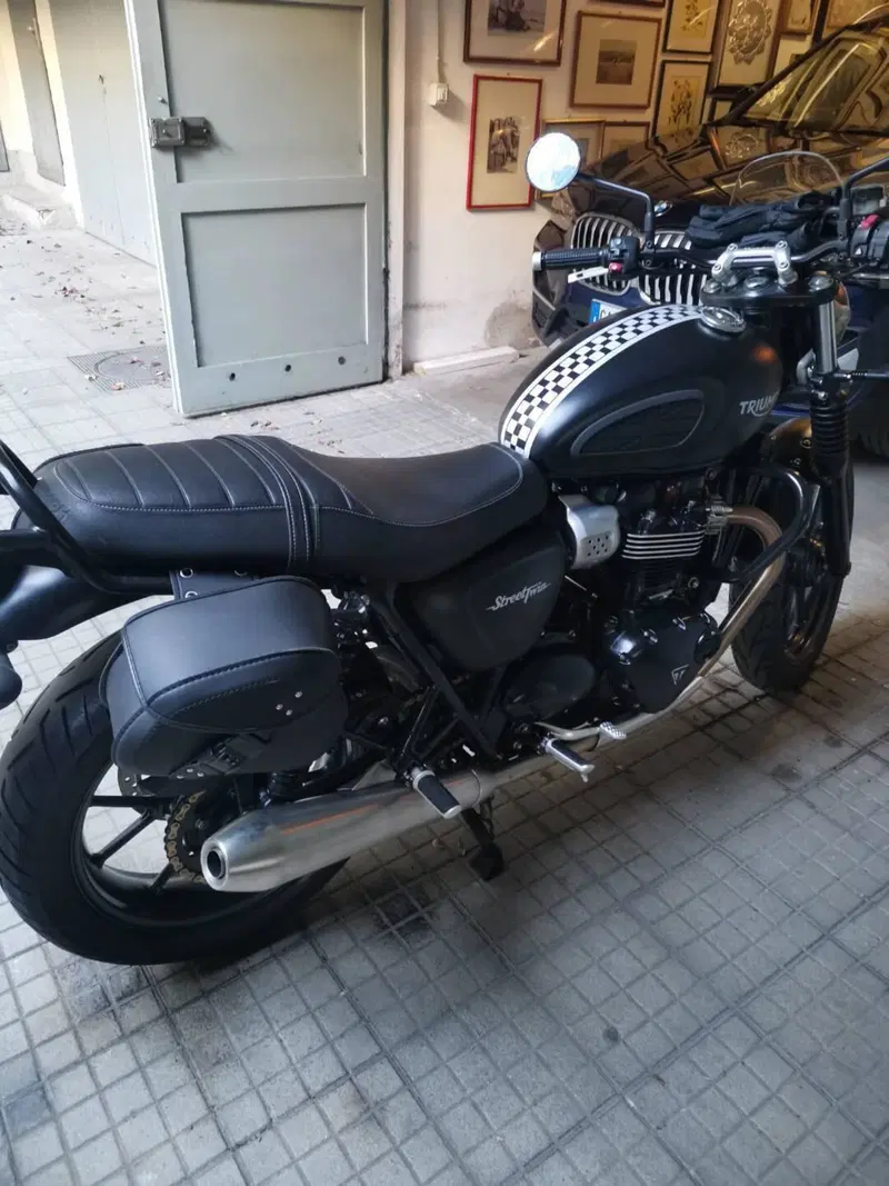 Triumph Street Twin 900 (2017 - 18)