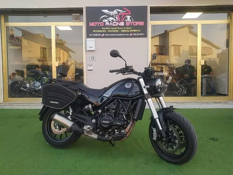 Benelli Leoncino 500 (2021 - 25)