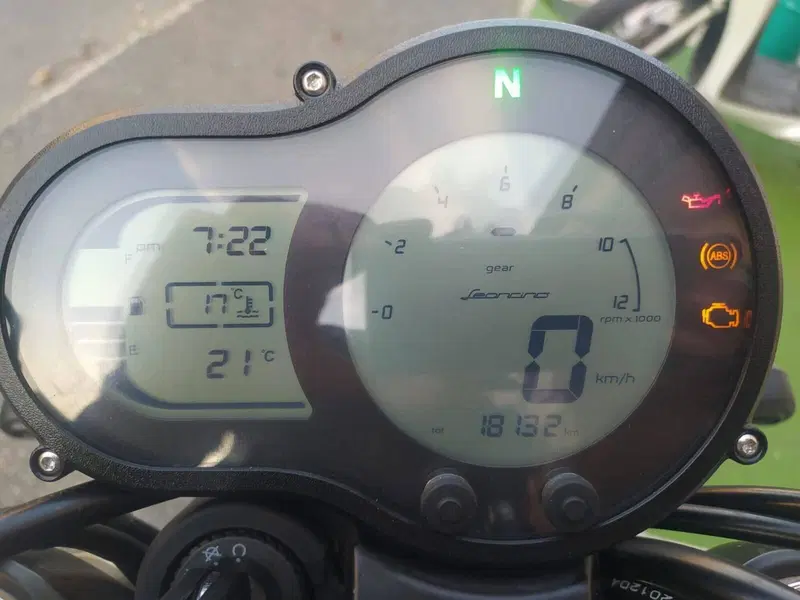 Benelli Leoncino 500 (2021 - 25) (9)