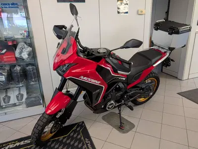 Moto Morini X-Cape 650 Gold Wheels Edition (2022 - 26) usata