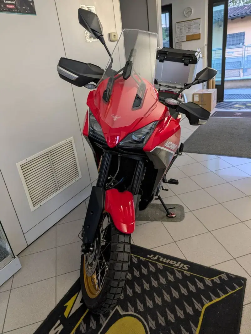 Moto Morini X-Cape 650 Gold Wheels Edition (2022 - 26) (4)