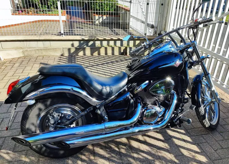 Kawasaki Vulcan VN 900 Custom (2006 - 09) (11)