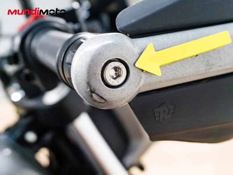 Royal Enfield Scram 411 (2022 - 24) (17)