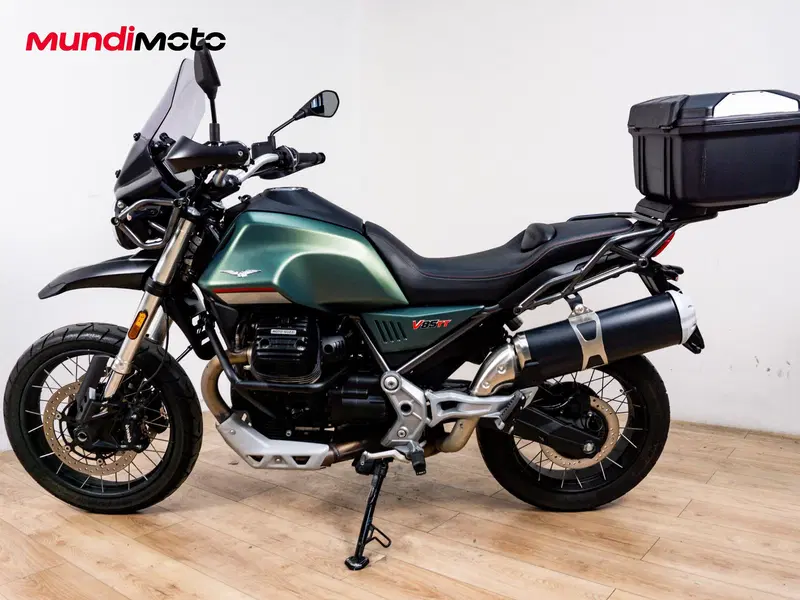 Moto Guzzi V85 TT (2024 - 26) (6)