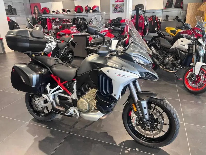 Ducati Multistrada V4 S (2021 - 24) (2)