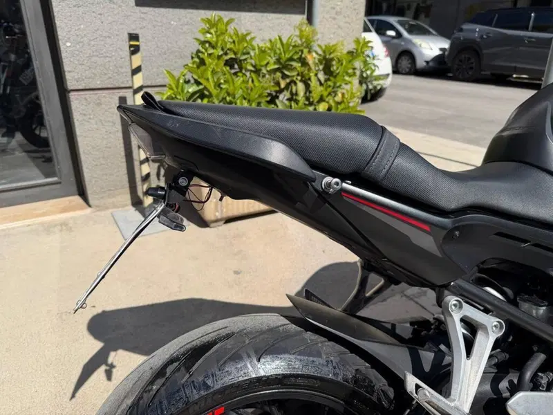 Honda CB 650 F ABS (2014 - 17) (6)