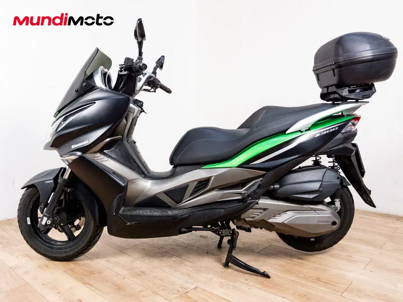 Kawasaki J 300 ABS (2014 - 16) (6)