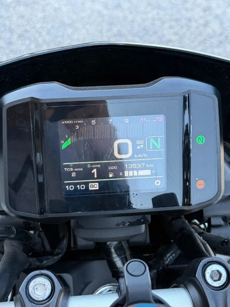 Yamaha MT-09 (2024 - 26) (5)