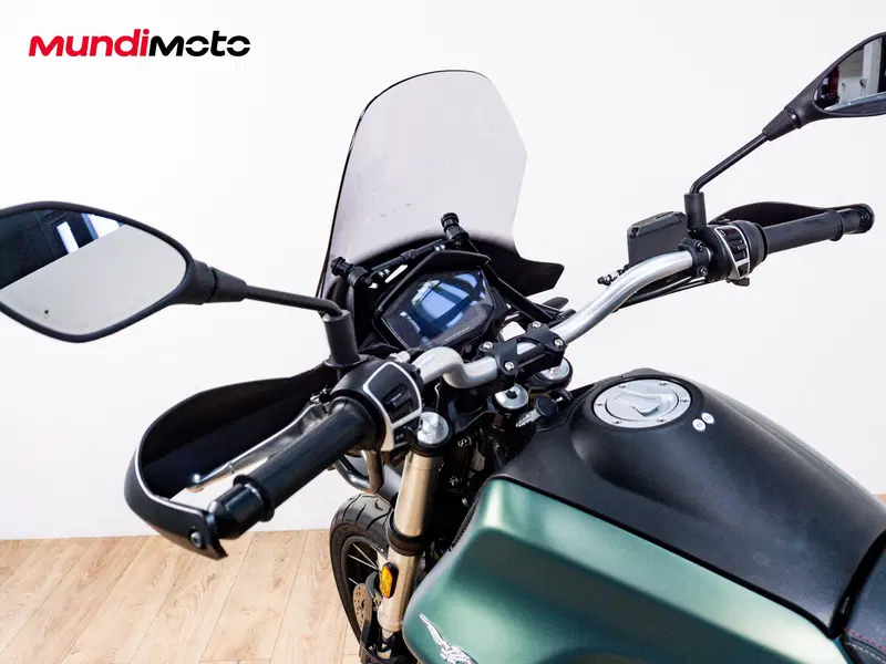 Moto Guzzi V85 TT (2024 - 26) (11)