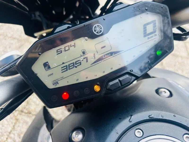 Yamaha MT-07 (2017 - 18) (10)