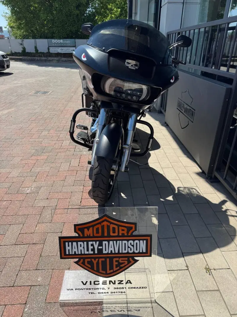 Harley-Davidson 1690 Road Glide Special (2013 - 16) (3)