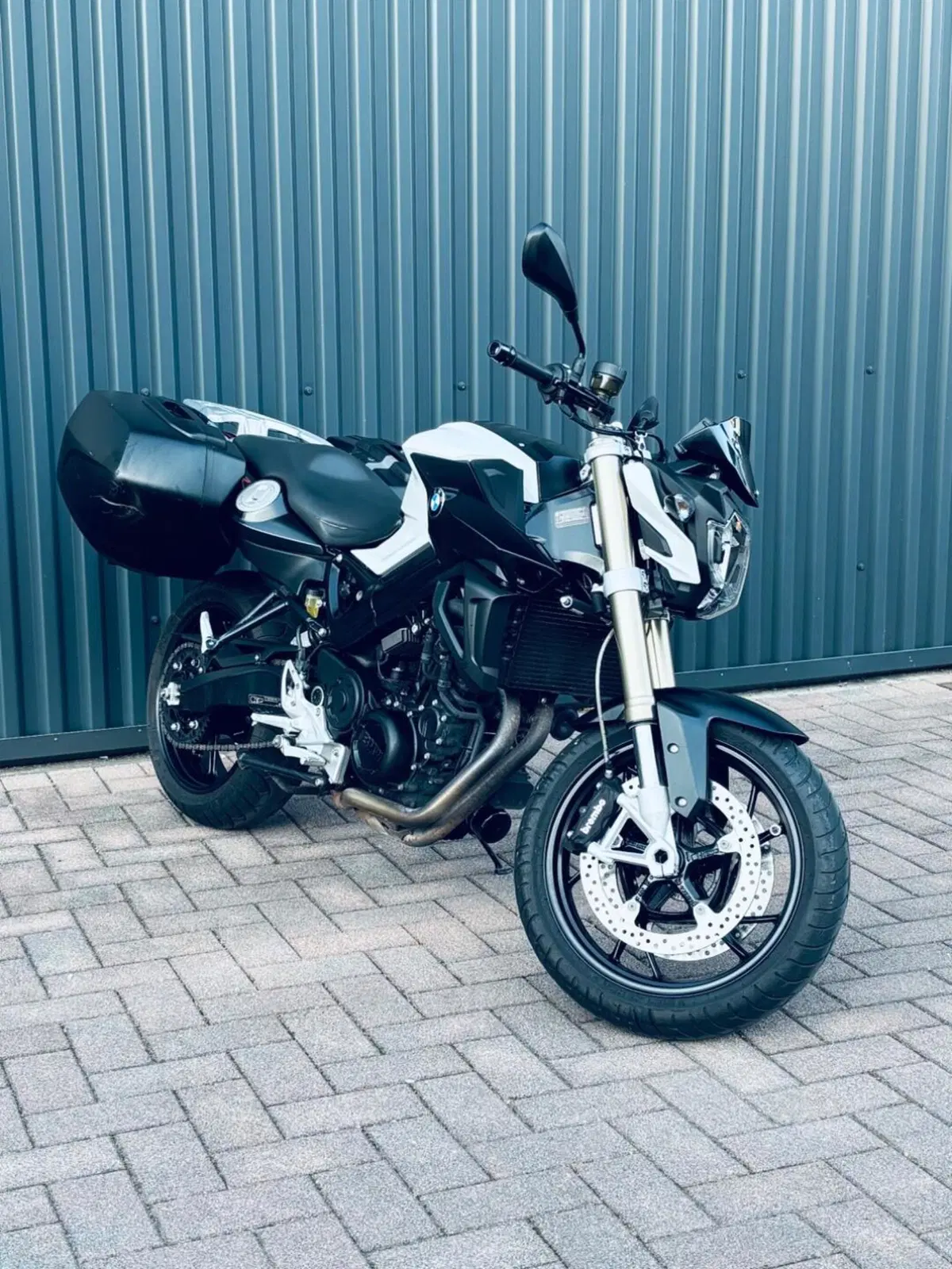Bmw F 800 R (2015 - 16) (3)