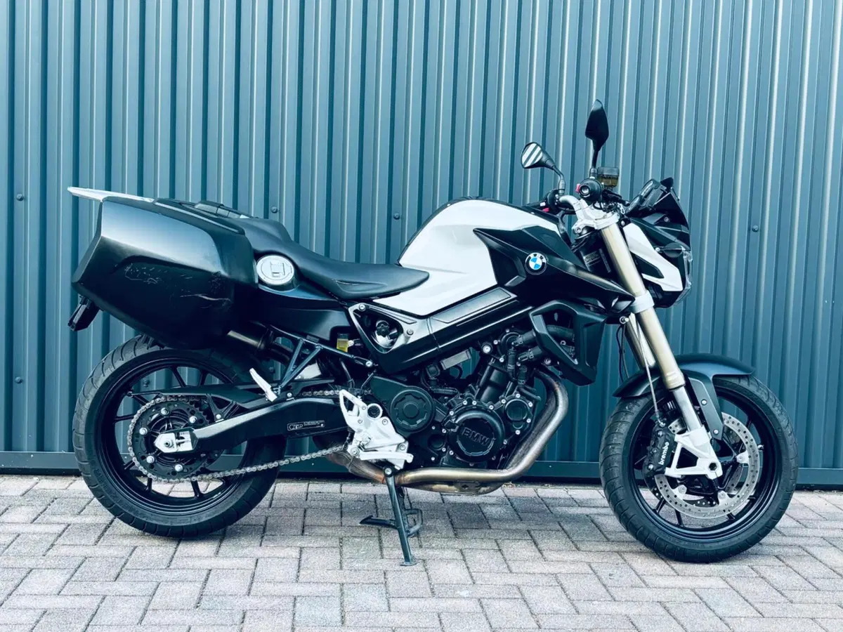 Bmw F 800 R (2015 - 16) (5)