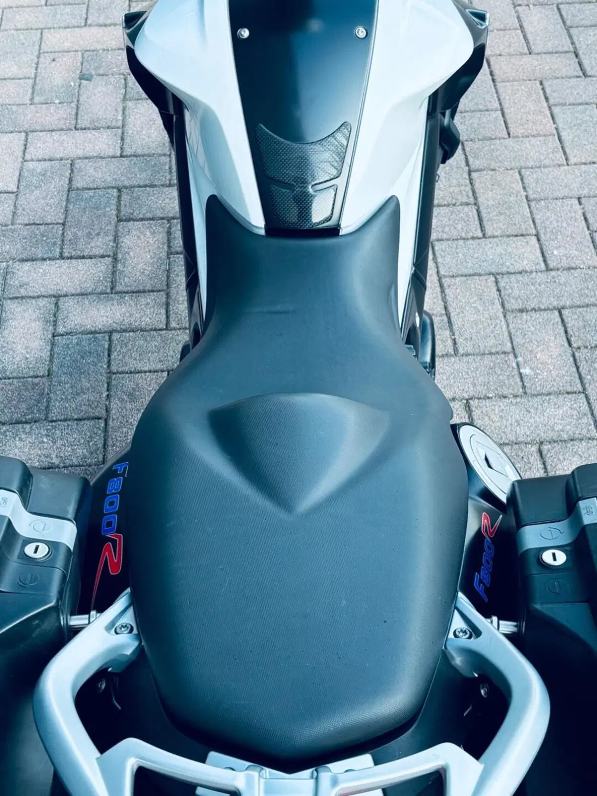 Bmw F 800 R (2015 - 16) (8)