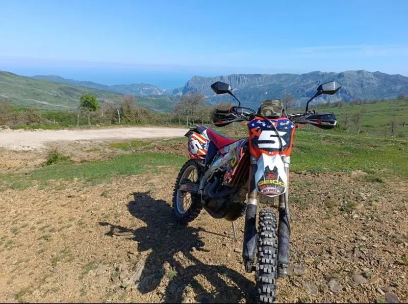 Honda CRF 450R (2003 - 04) (2)