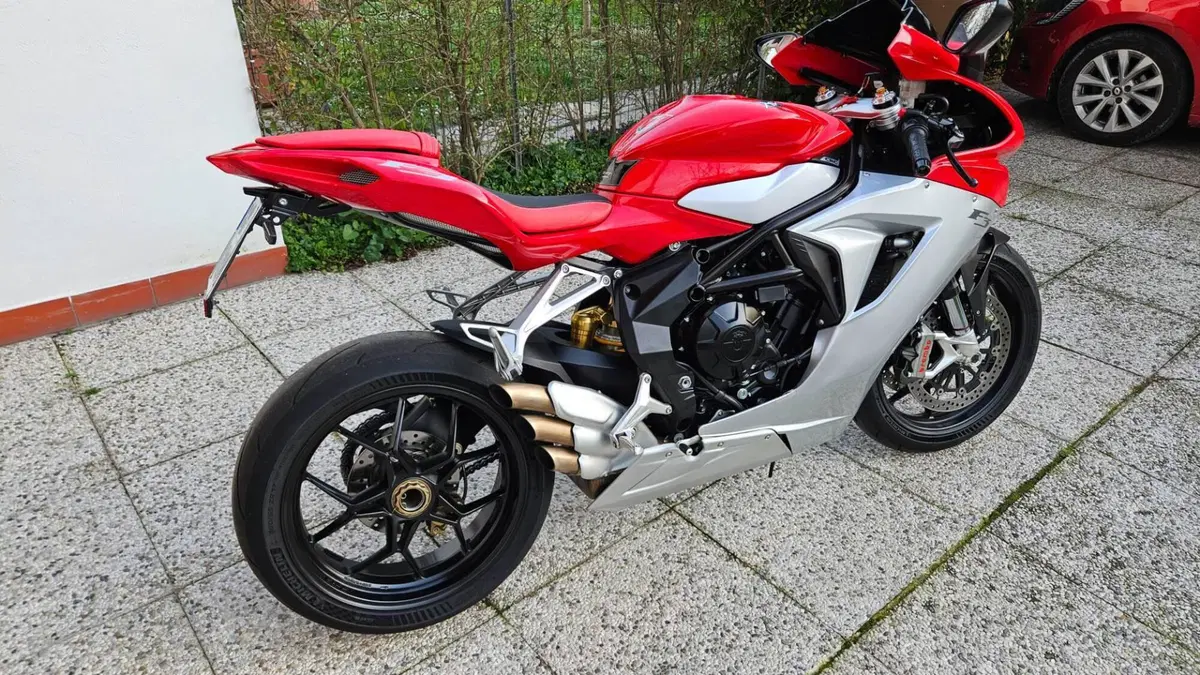 MV Agusta F3 800 EAS ABS (2017 - 20) (4)