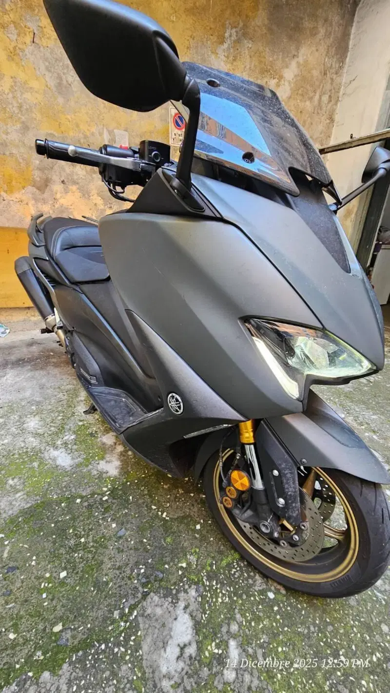 Yamaha T-Max 560 (2020 - 21)