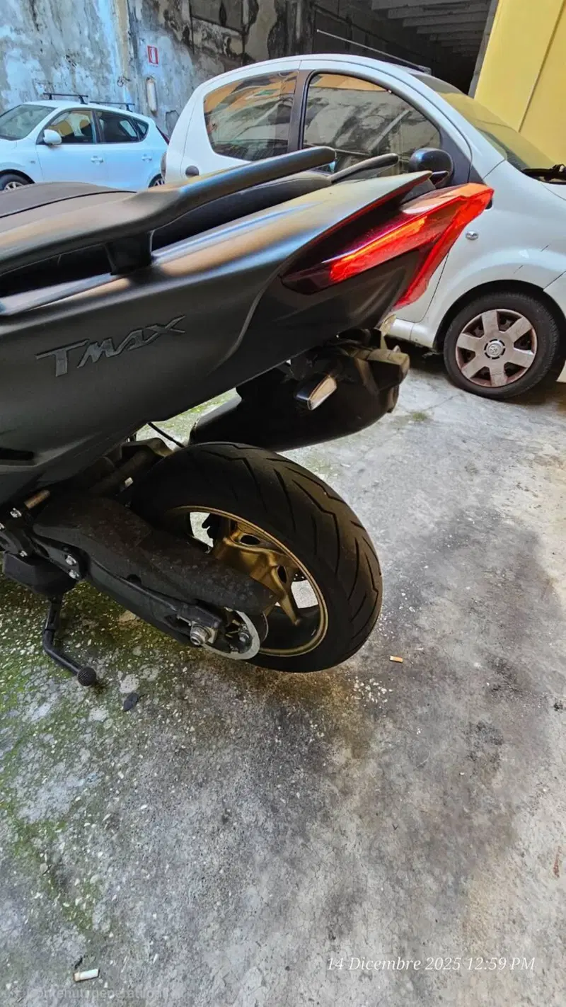 Yamaha T-Max 560 (2020 - 21) (7)