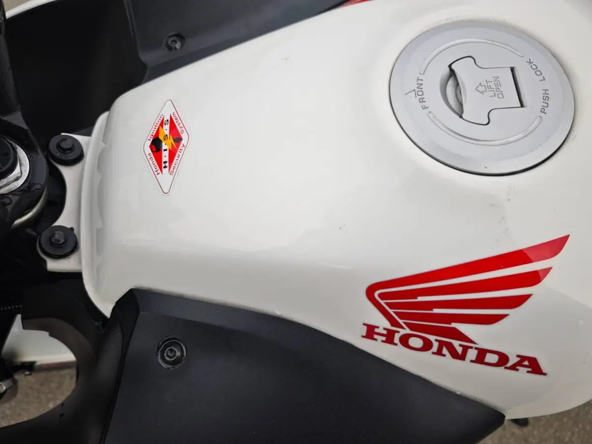 Honda CB 500 F ABS (2012 - 15) (5)