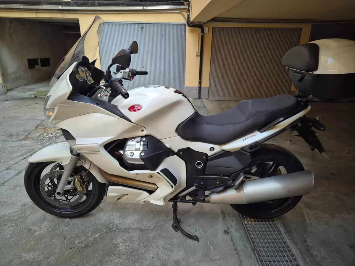 Moto Guzzi Norge 1200 GT 8V (2011 - 16)
