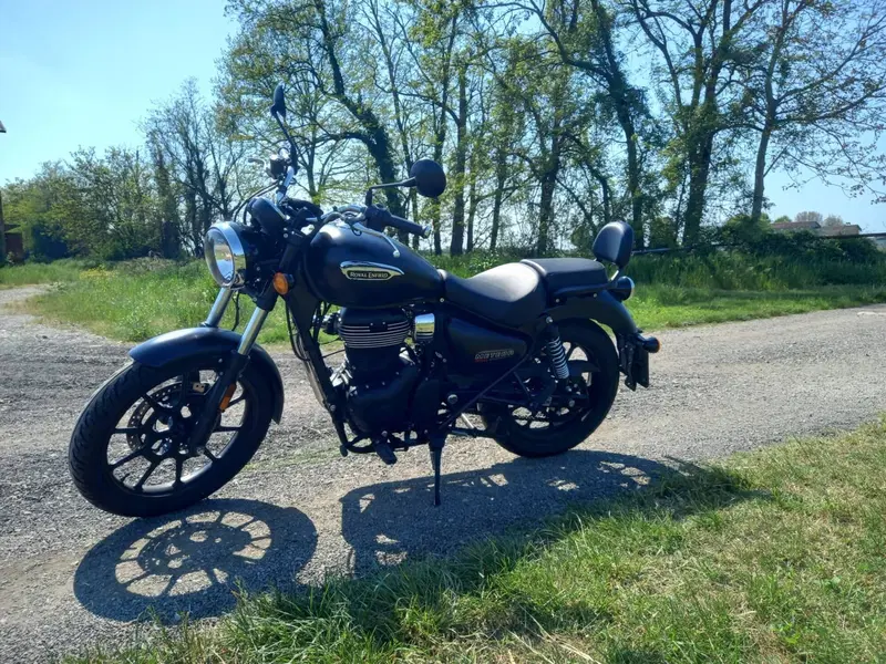 Royal Enfield Meteor 350 Aurora (2024 - 26) (6)