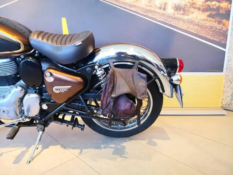 Royal Enfield Classic 350 (2021 - 26) (9)