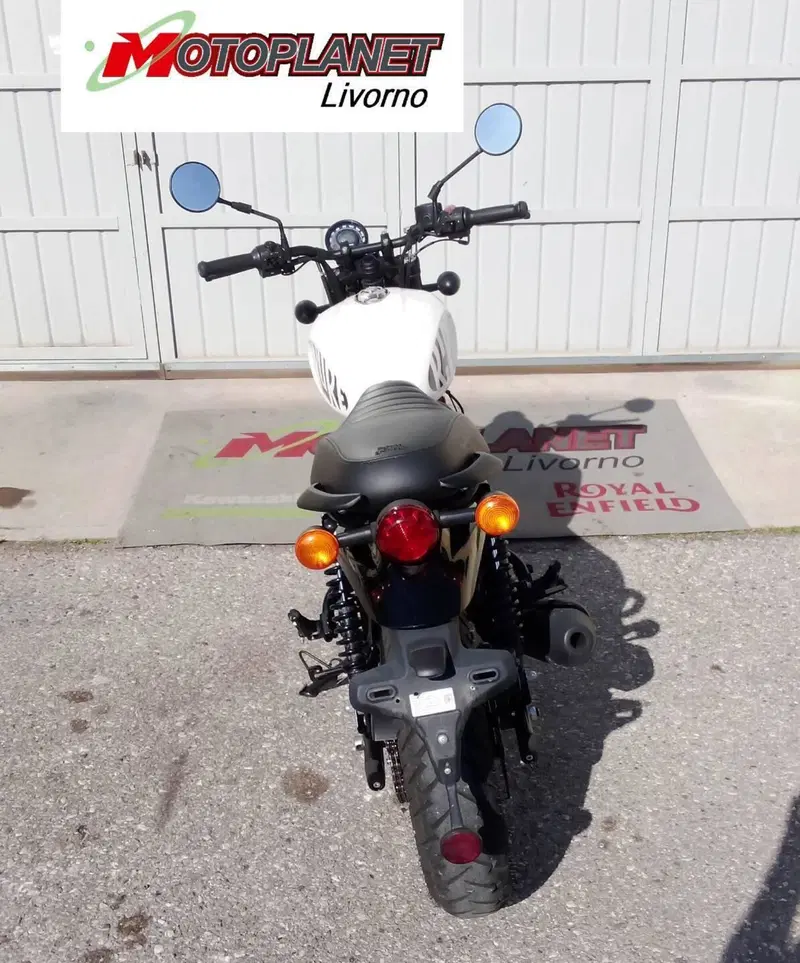 Royal Enfield HNTR 350 (2022 - 26) (6)