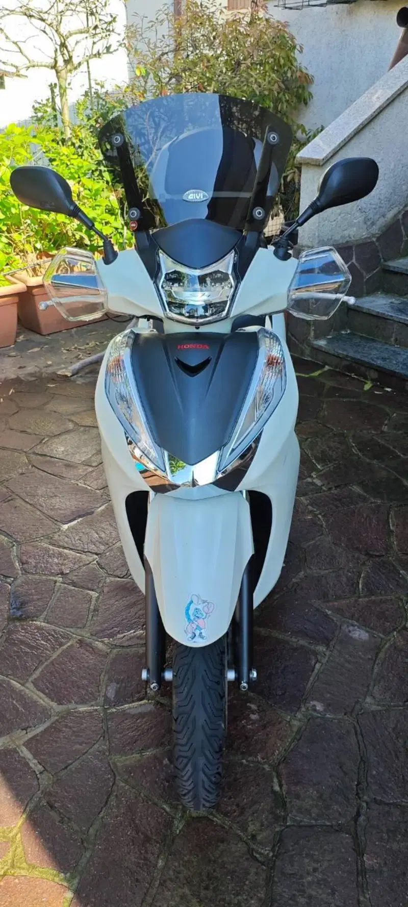 Honda SH 300 i ABS (2016 - 20) (2)
