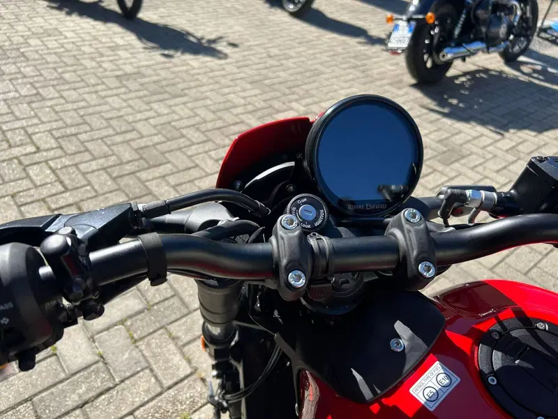 Royal Enfield Guerrilla 450 (2024 - 26) (11)