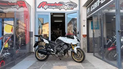 Yamaha Fazer 8 (2010 - 16) usata