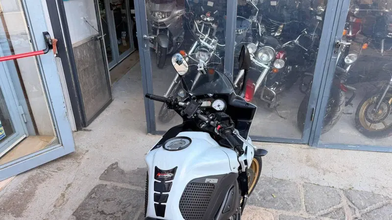 Yamaha Fazer 8 (2010 - 16) (6)