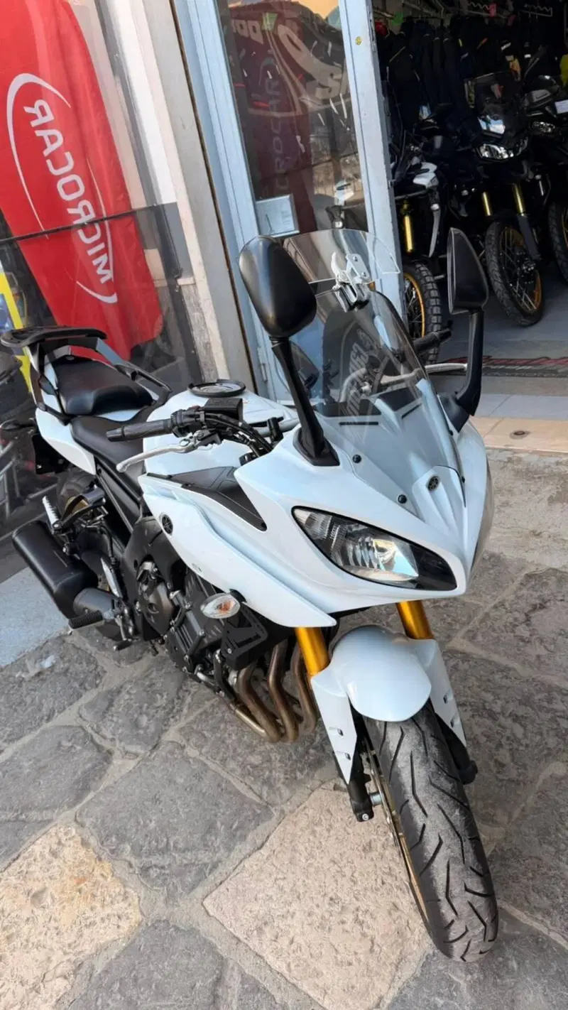 Yamaha Fazer 8 (2010 - 16) (7)