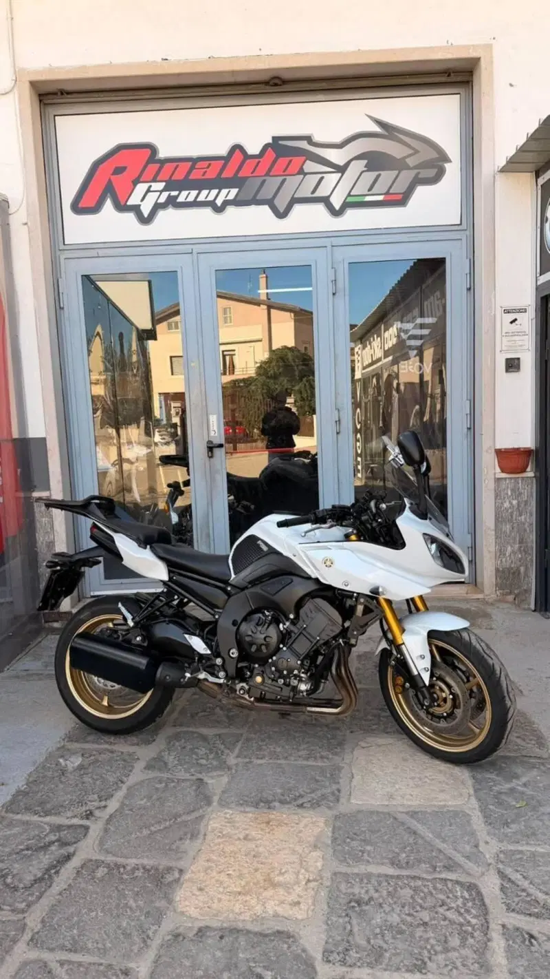 Yamaha Fazer 8 (2010 - 16) (2)