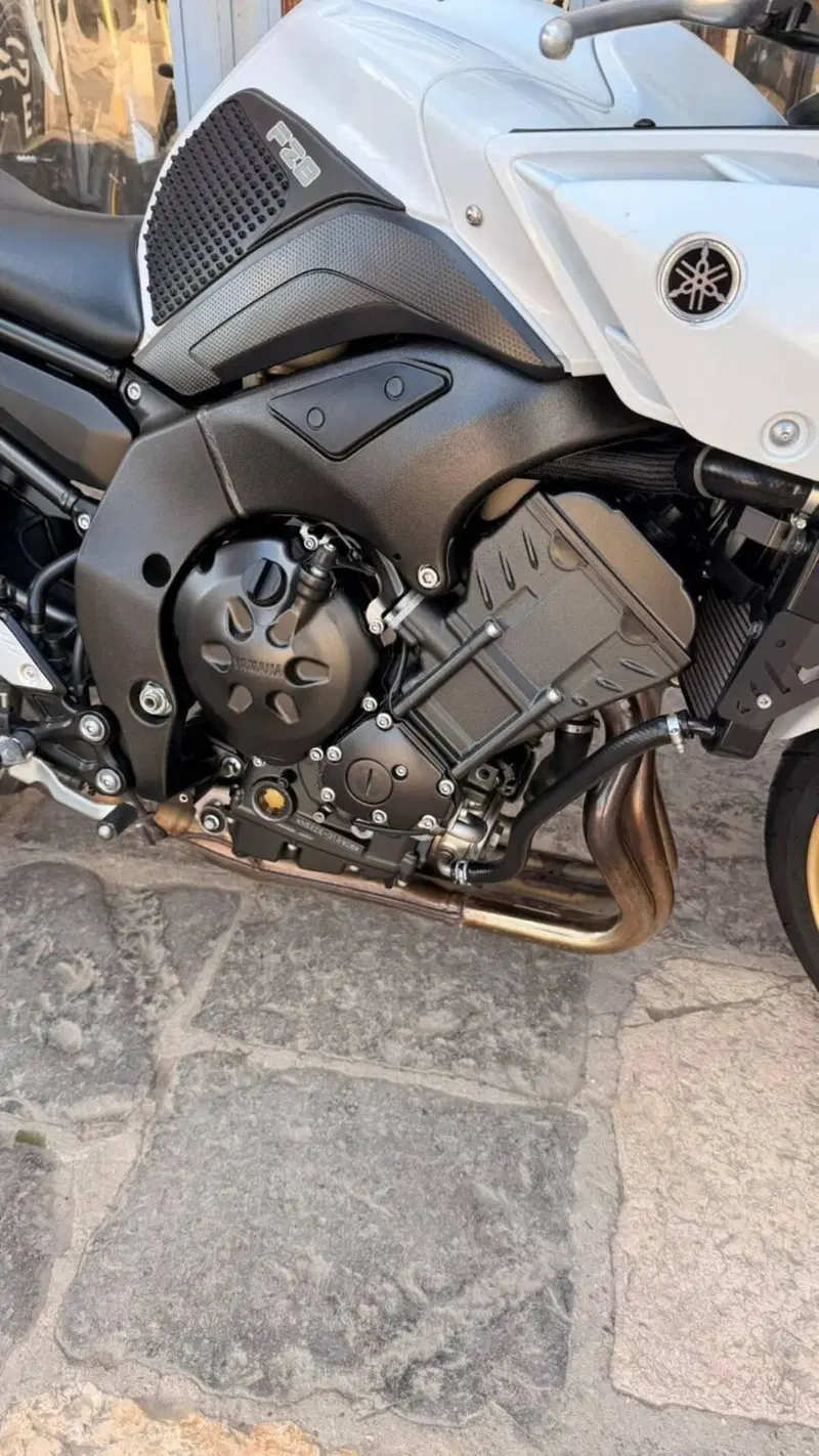 Yamaha Fazer 8 (2010 - 16) (15)