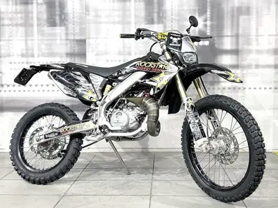 HM CRE SIX Comp. (2007 - 08)  usata