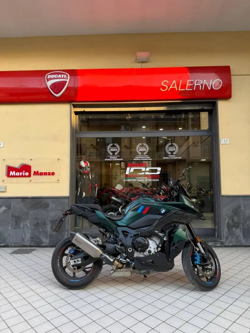 Bmw M 1000 XR (2024 - 26)